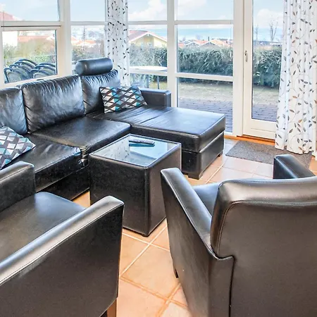 Stunning In Sjolund With House Sea View Holiday home